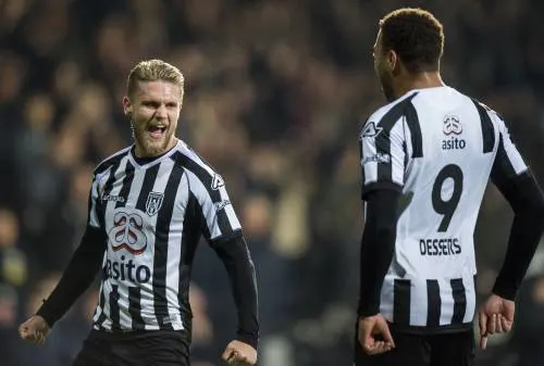 Heracles sloopt VVV met 6-1 en degradatiezorgen nemen toe
