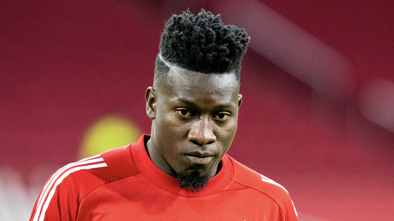 'Onana-tijdperk bij Ajax voorbij: Ten Hag kiest in bekerfinale voor Stekelenburg'