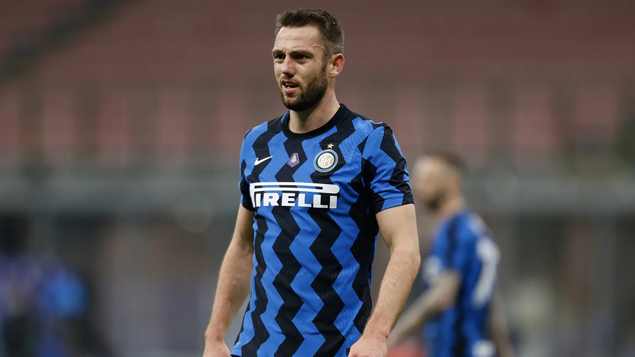 Bizar verhaal: De Vrij rond deal naar Inter belazerd door eigen zaakwaarnemers