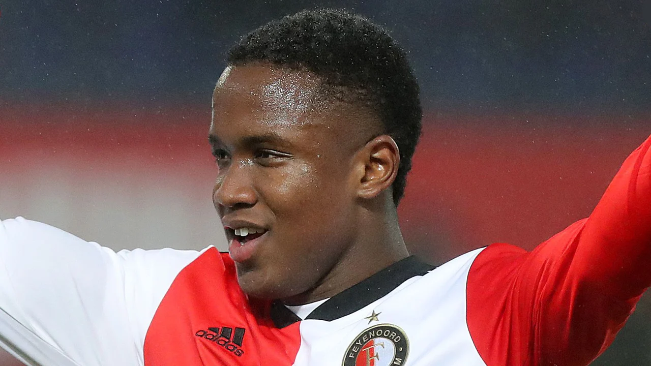 Feyenoord met Sinisterra tegen Willem II