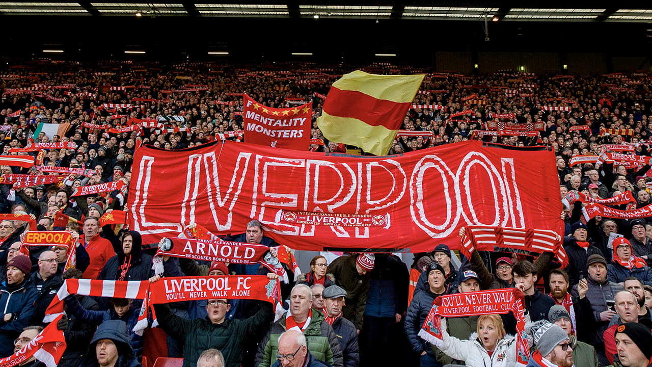 Liverpool geeft medewerkers verlof, maar betaalt ze wel