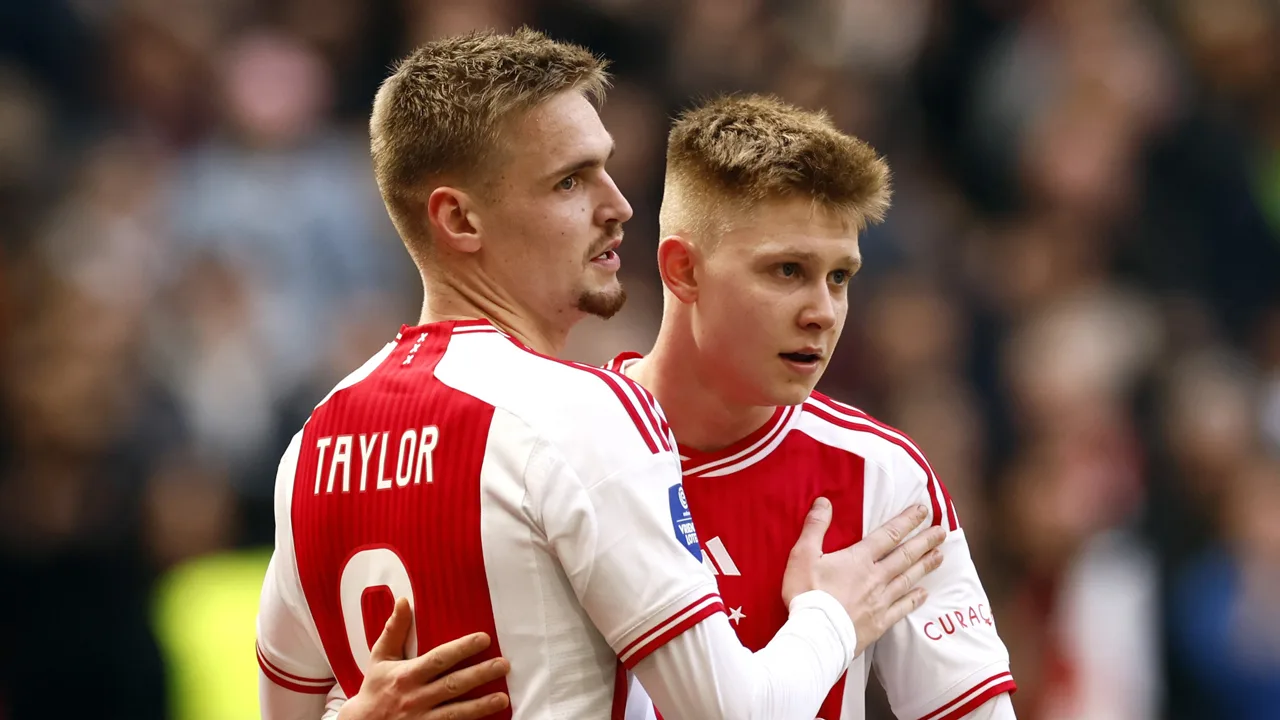Ajax - Aston Villa en Benfica - Rangers donderdag LIVE te zien bij Veronica