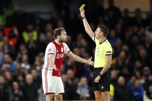 Ajacied Blind: we zijn genaaid