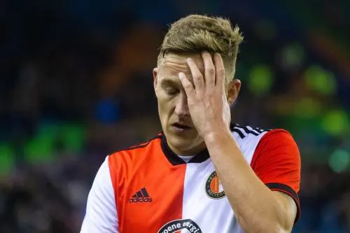 Van Bronckhorst: hadden onszelf moeten belonen