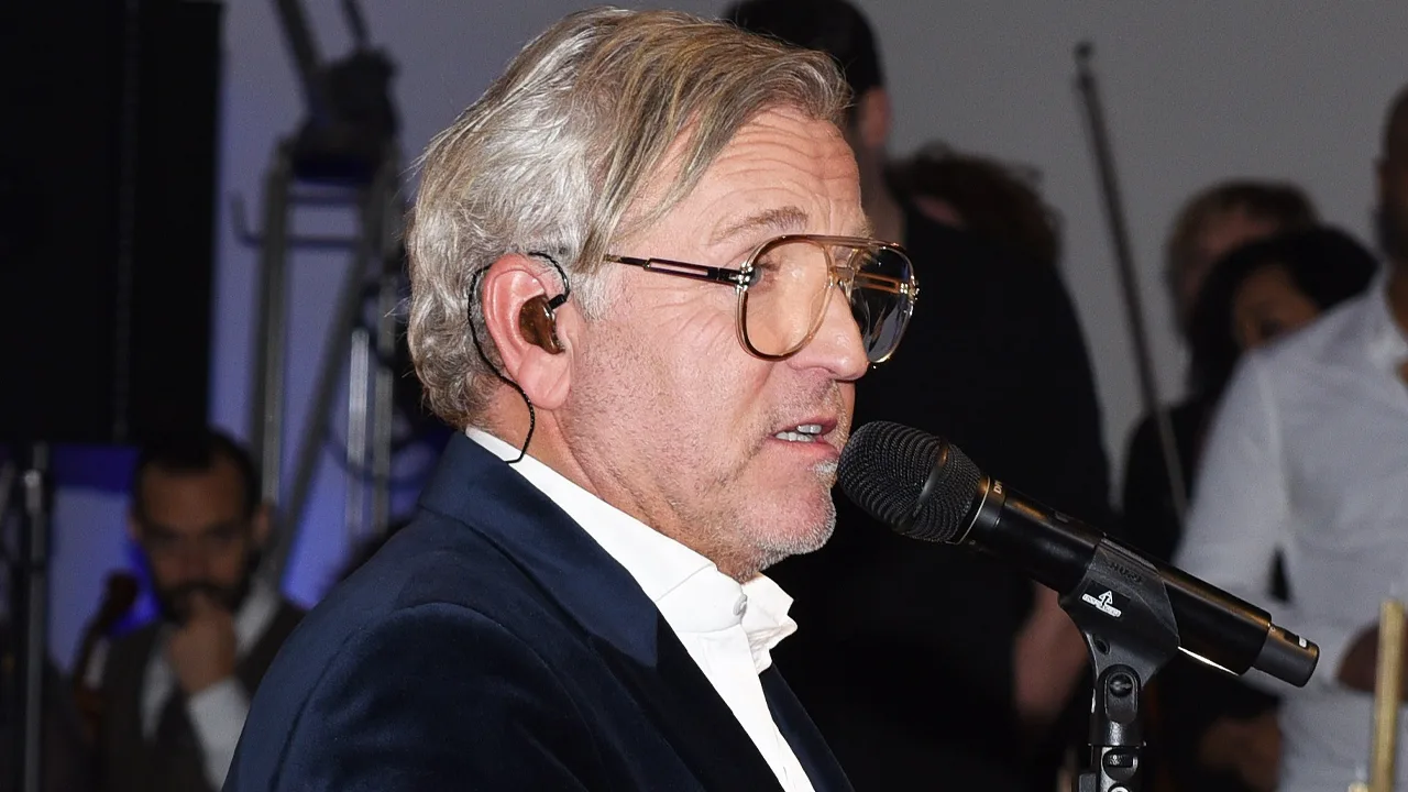 Gordon krijgt felle kritiek na 'ongepaste opmerking' onder bericht Suzan & Freek