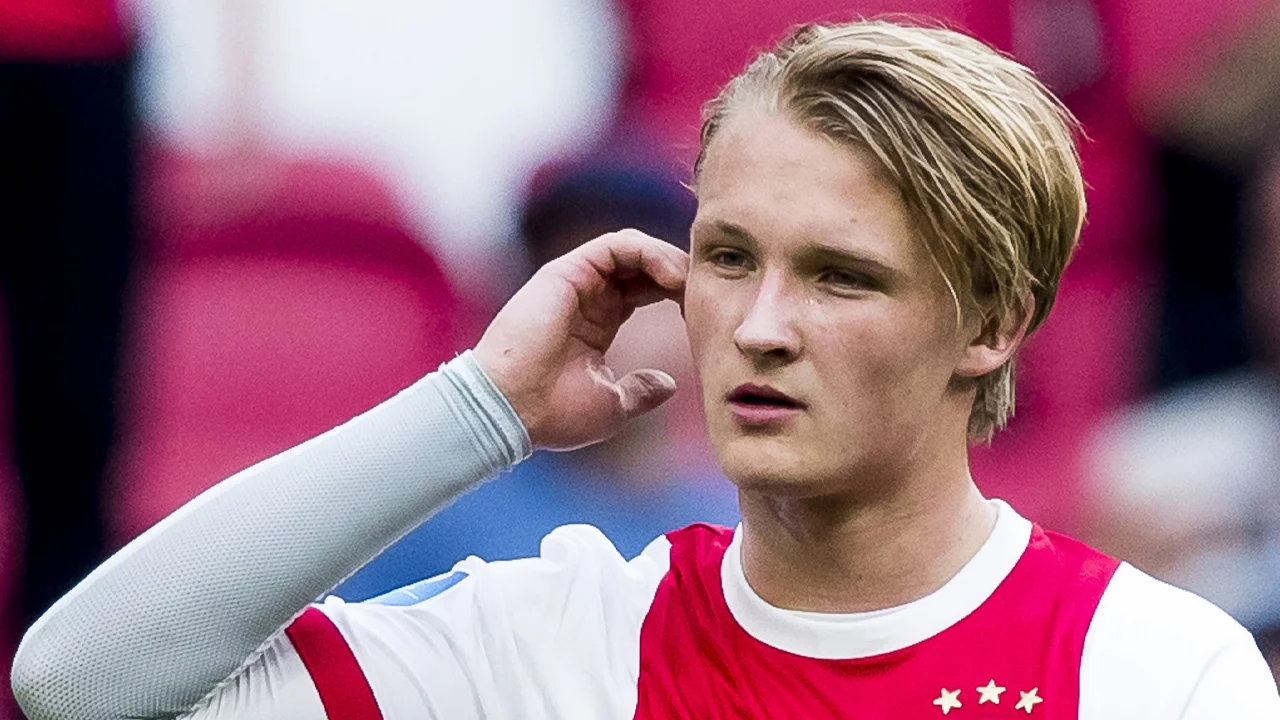 Ajax verslaat Basaksehir in Oostenrijk