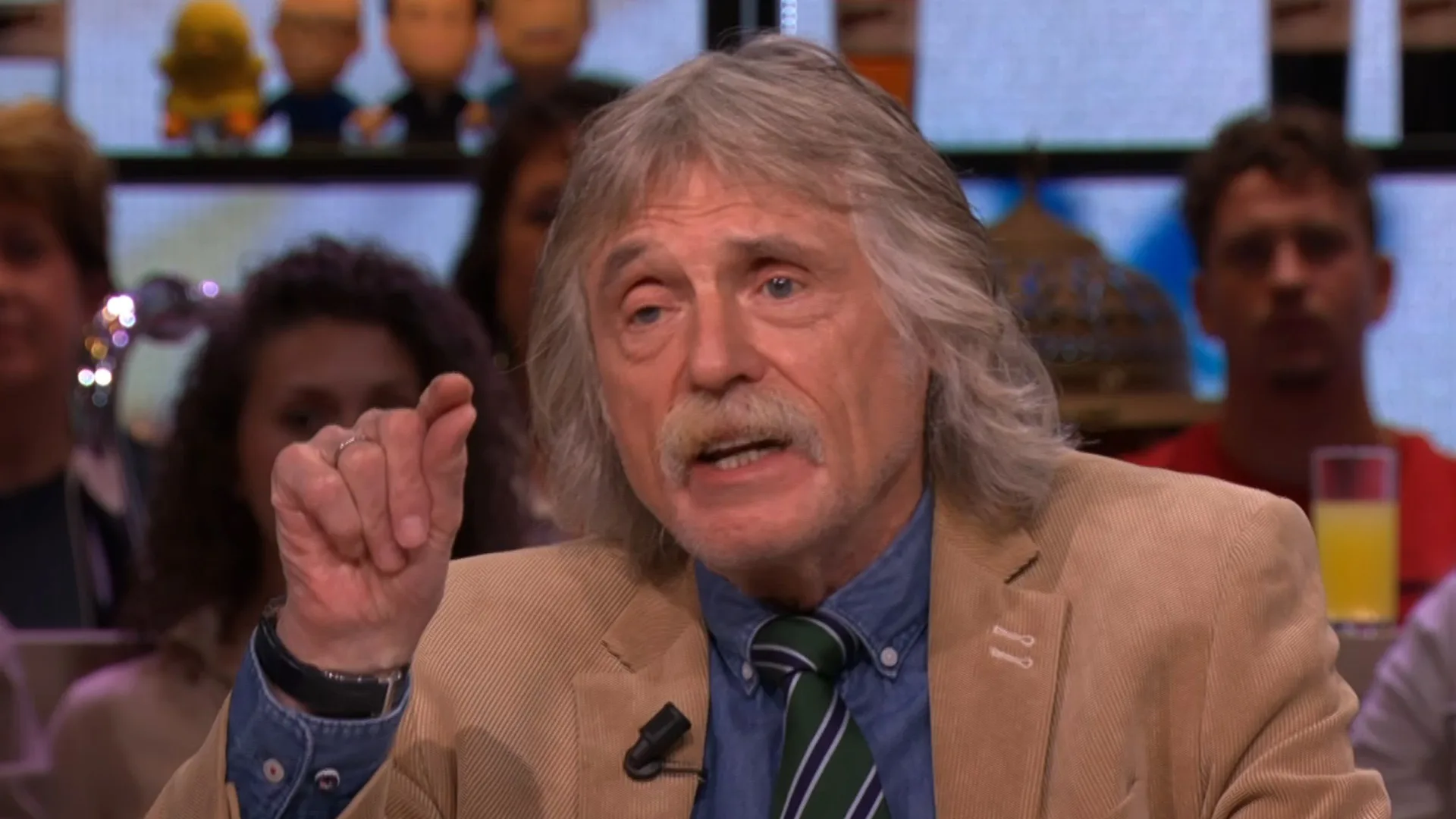 Johan windt zich op over schikkingsvoorstel voor toeslagenouders: ‘Ze moeten zich kapot schamen!’