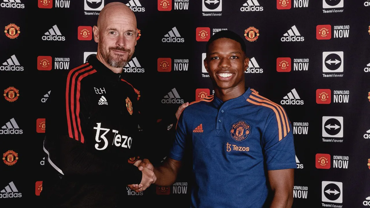 Officieel: Malacia tekent voor vier jaar bij Manchester United