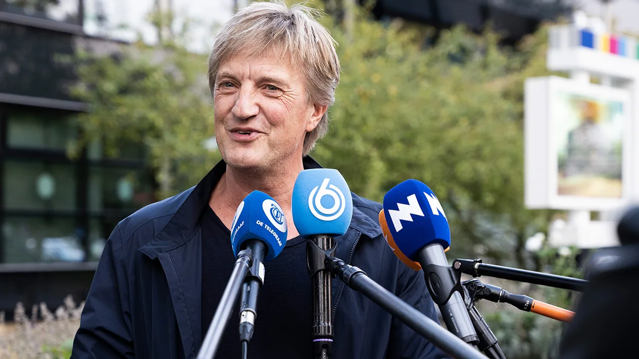 Wim lovend over Ajacied: 'Echt een geboren voetballer'