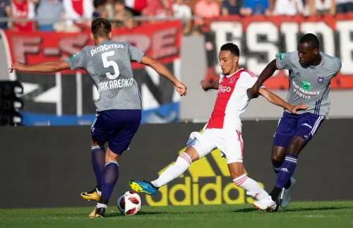 Anderlecht zet huur Dimata om in koop