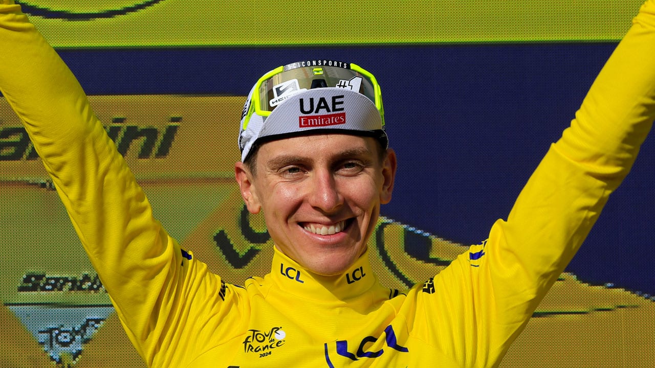 Pogacar wint na Giro d'Italia voor de derde keer Tour de France