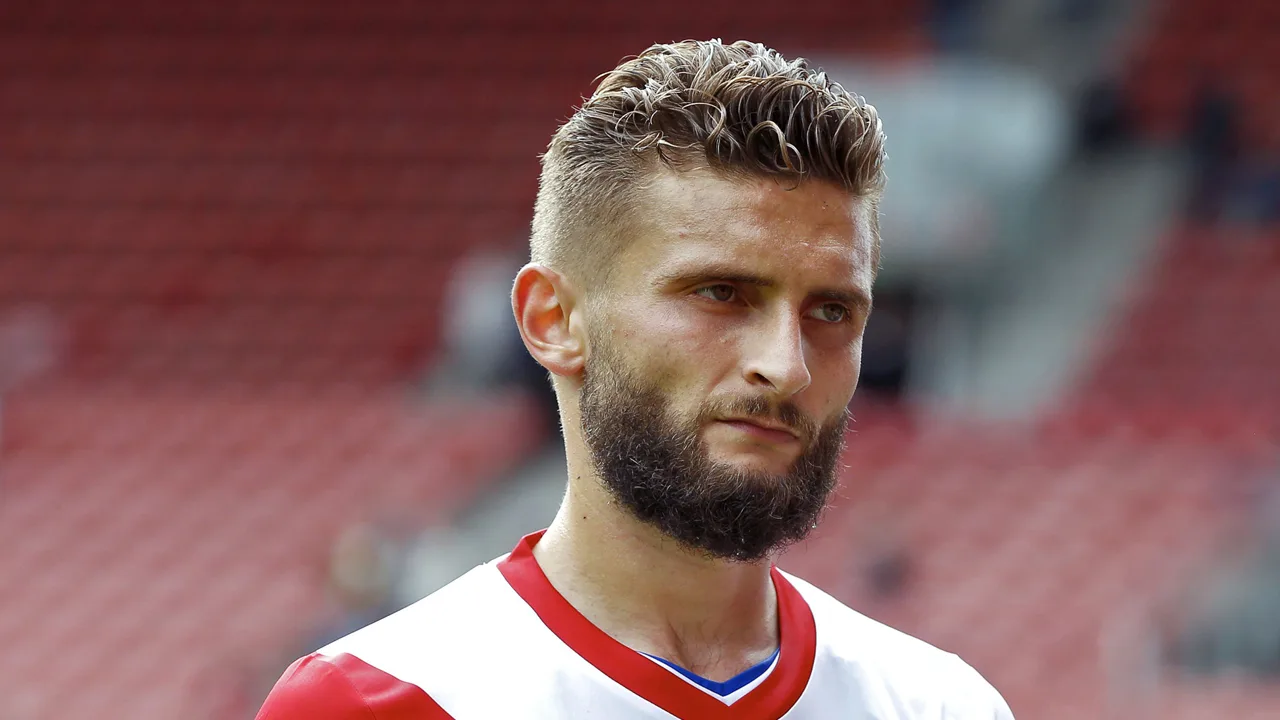 FC Utrecht laat Gavory vertrekken naar Standard Luik