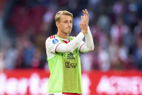 Ajax en Groningen ruilen Sierhuis en Cassierra