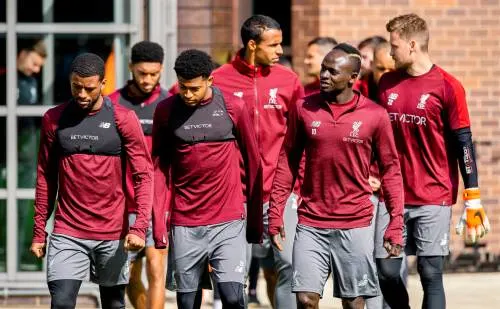 Liverpool start zonder Wijnaldum in return