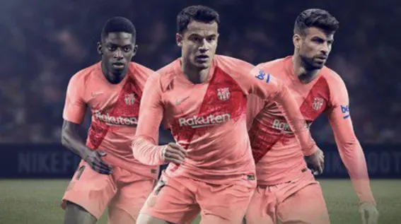FC Barcelona baart opzien met zalmroze tenue 
