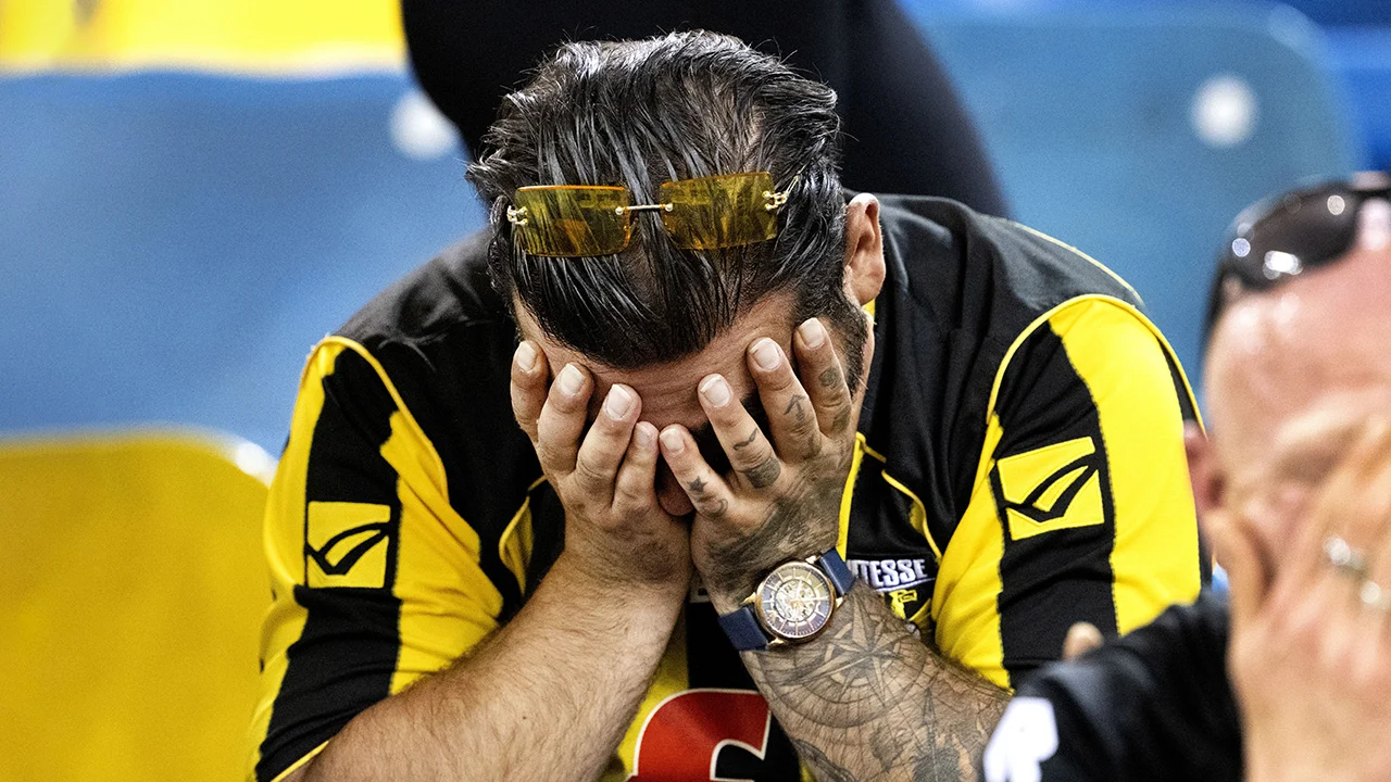 Vitesse in hoger beroep tegen intrekken proflicentie
