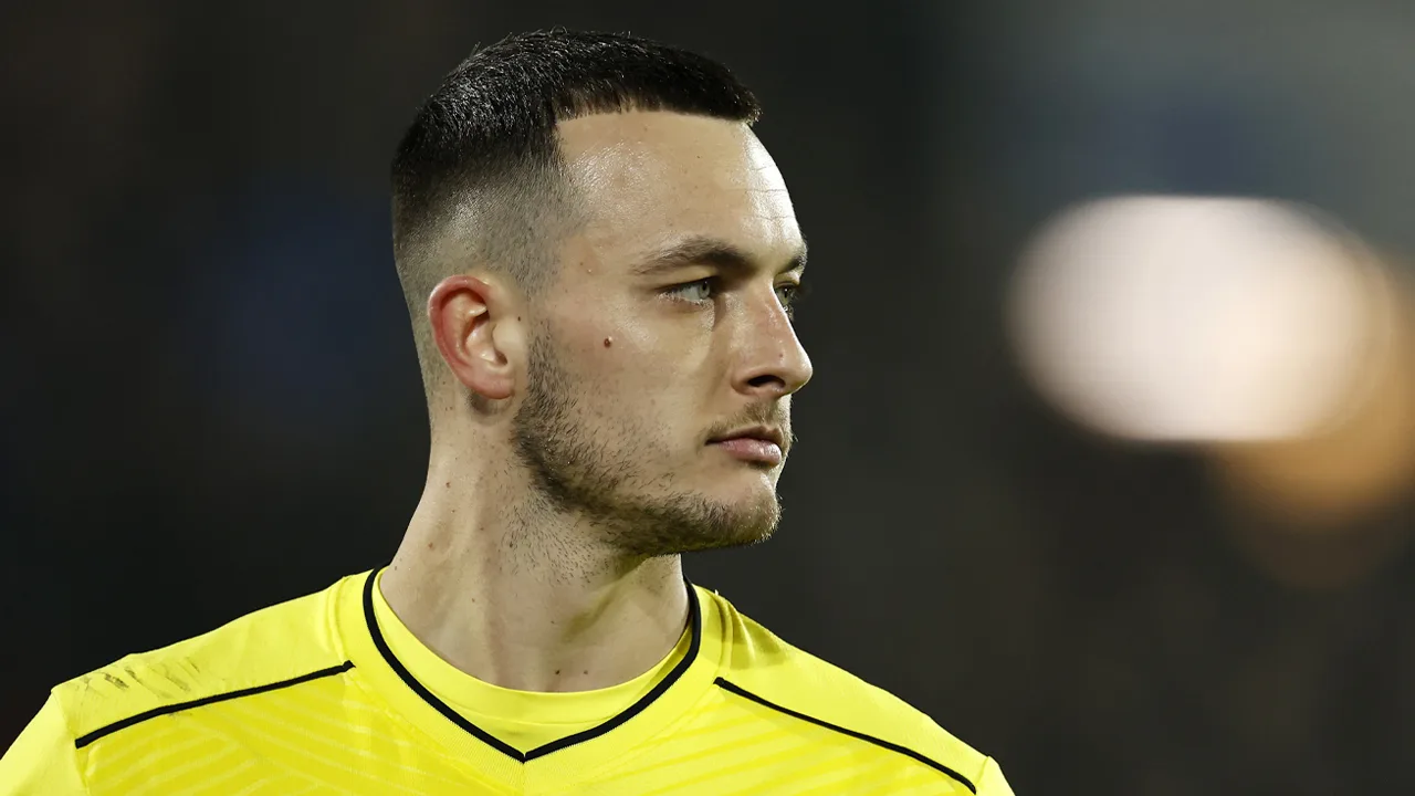 Bijlow op de bank bij Feyenoord tegen Fortuna en in bekerfinale