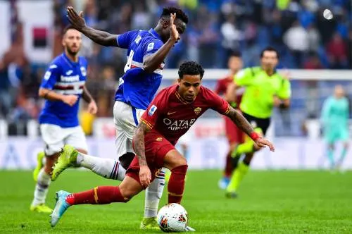 Rode kaart voor Kluivert bij AS Roma