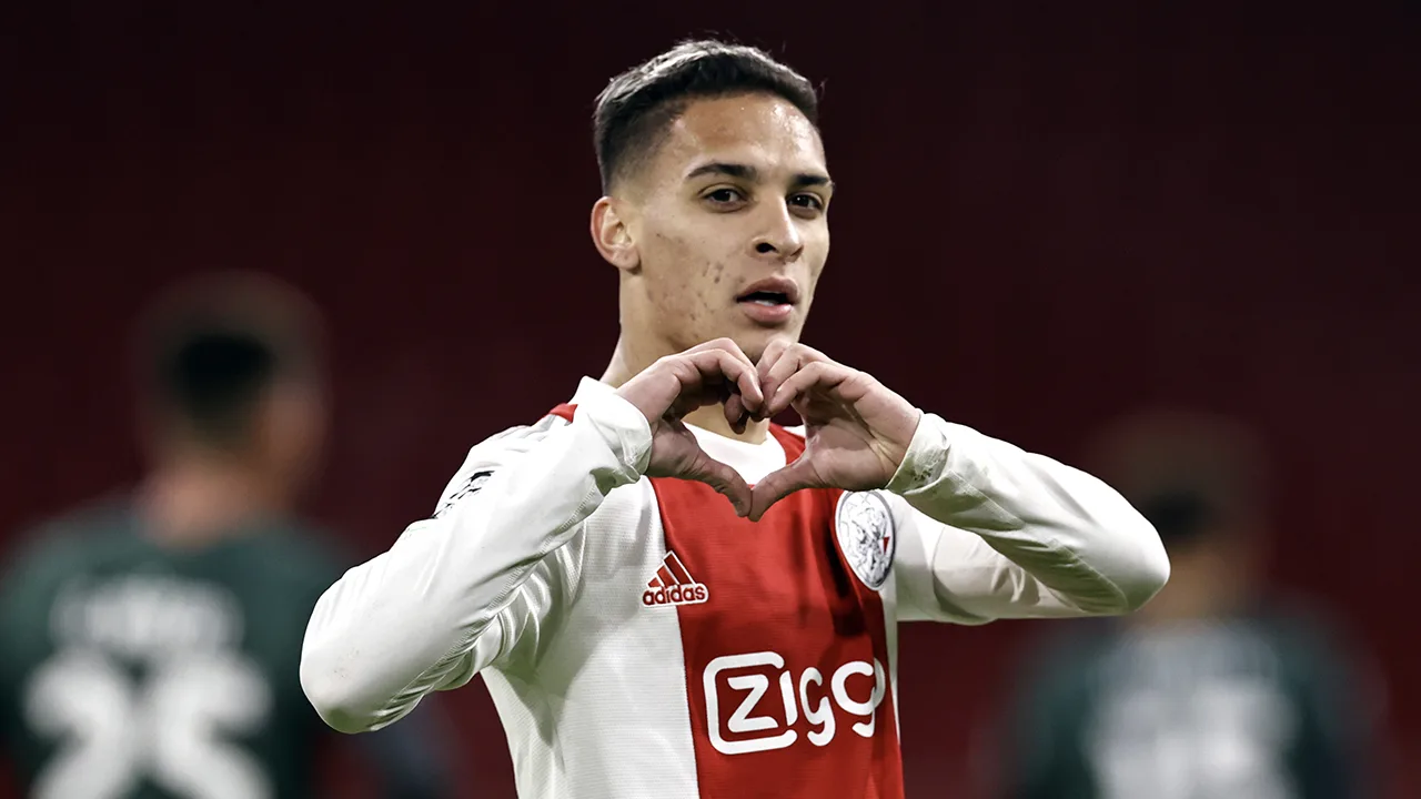 Dit bedrag houdt Ajax exact over van de 100 miljoen euro voor Antony