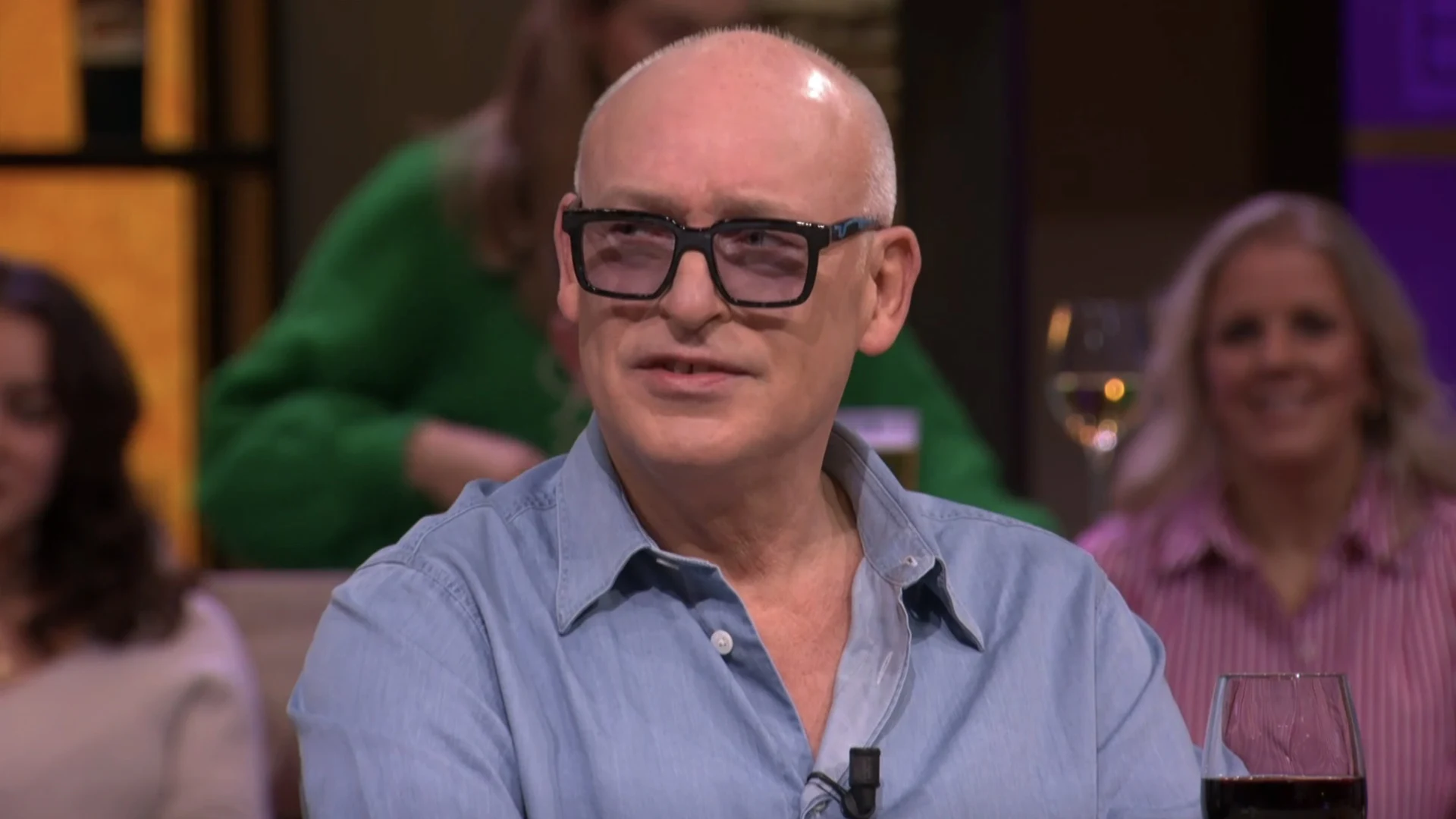 René komt terug op verkeerde grap: 'Gisteren was niet goed'