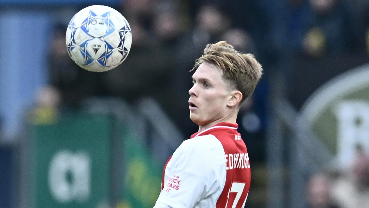 Edvardsen en Rosa maken basisdebuut bij Ajax tegen Union Sint-Gillis