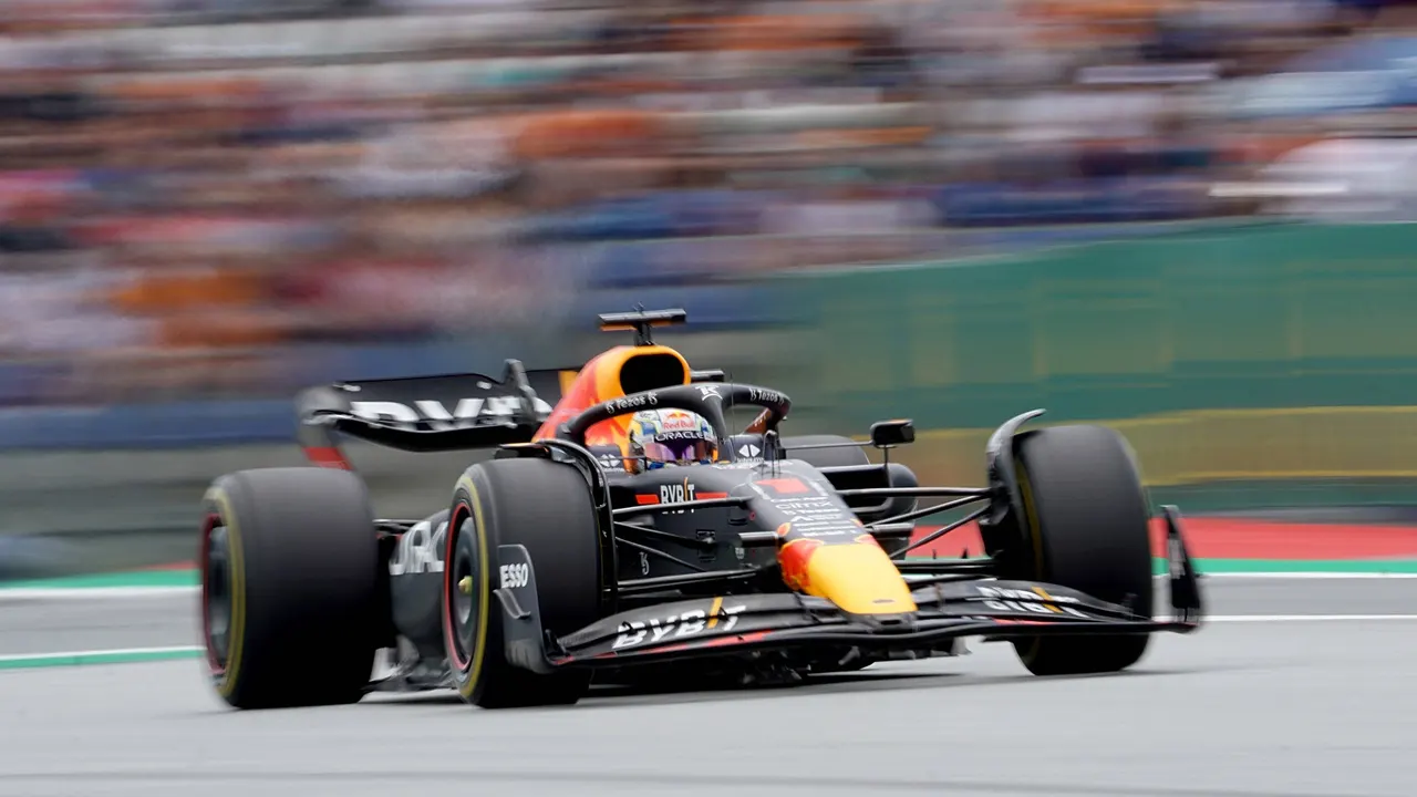 Verstappen wint sprintrace op Red Bull Ring in Oostenrijk