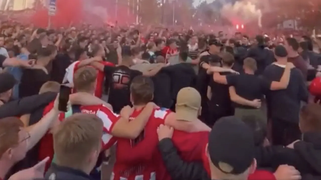 PSV-fans zetten Eindhoven op stelten in aanloop naar kraker met Rangers FC