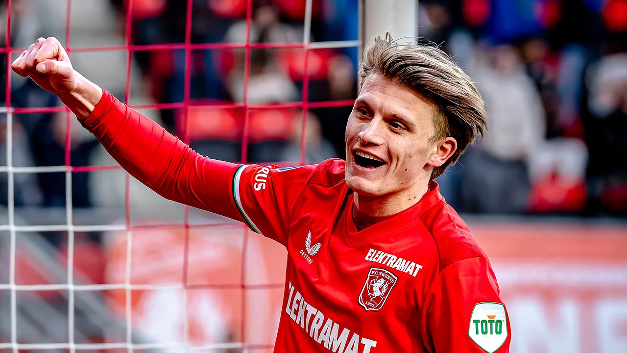 Sem Steijn eerste middenvelder sinds Jari Litmanen met twintig goals in de Eredivisie