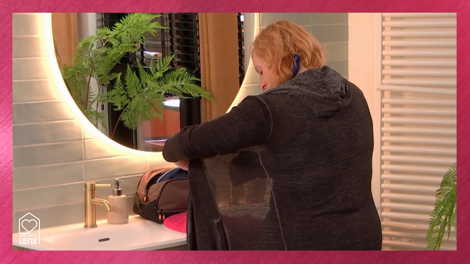 Een beetje deo zal geen kwaad doen bij Ilona!