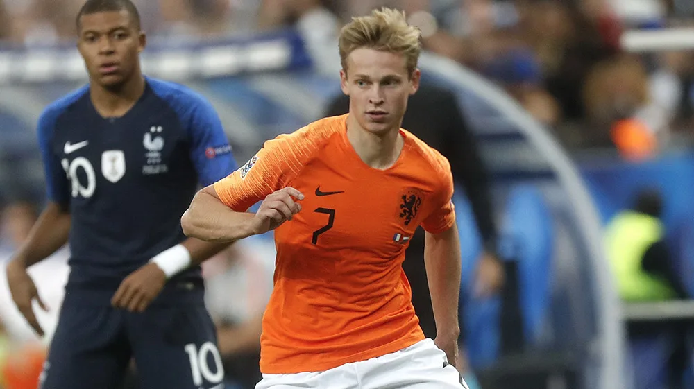Tottenham en Real Madrid azen op Frenkie de Jong 