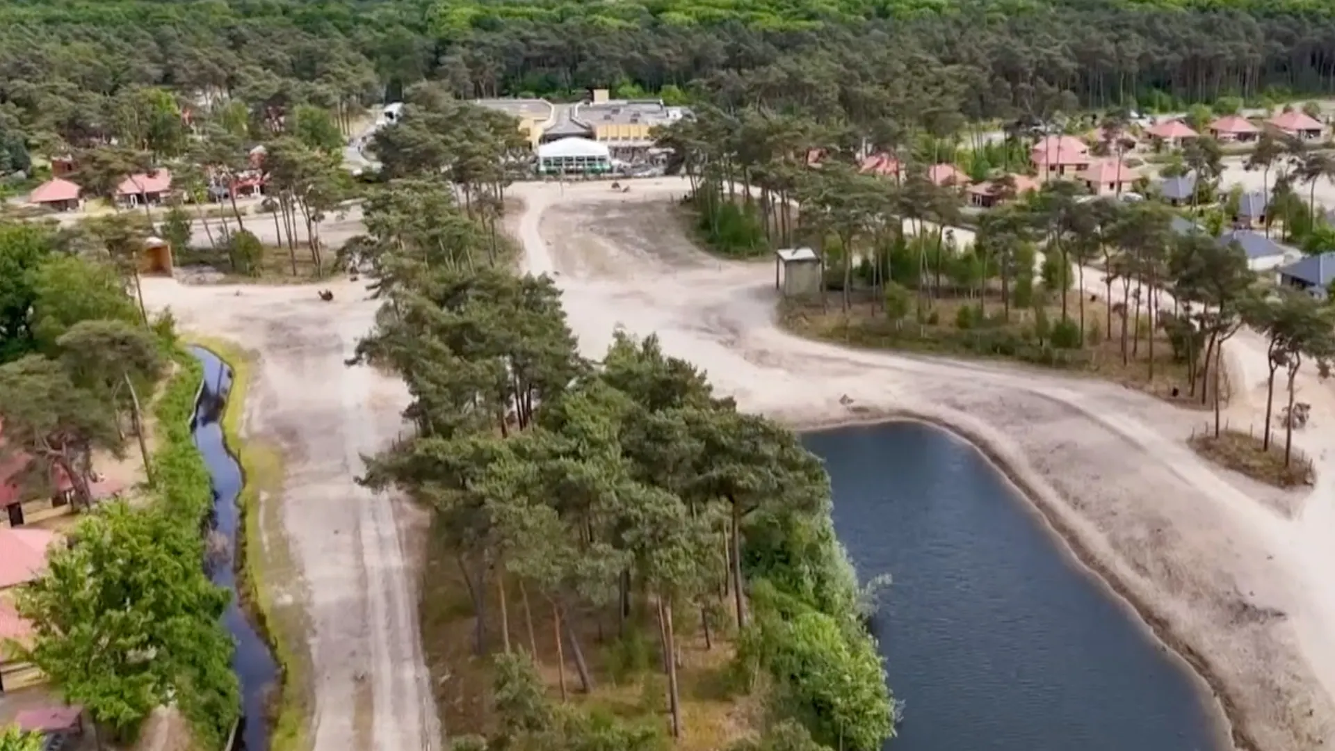 De eerste beelden van de Oranjezomer-studio vanuit de Beekse Bergen