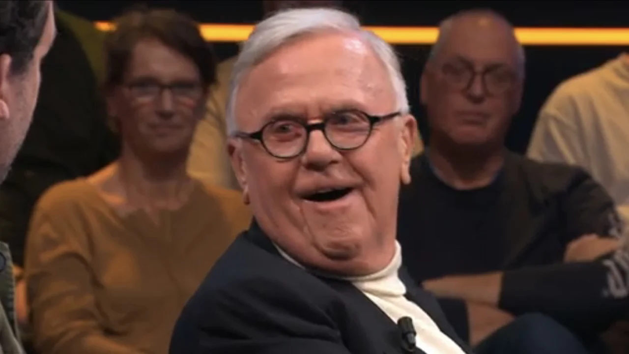 Video: Harry Mens doet imitatie van lach René van der Gijp