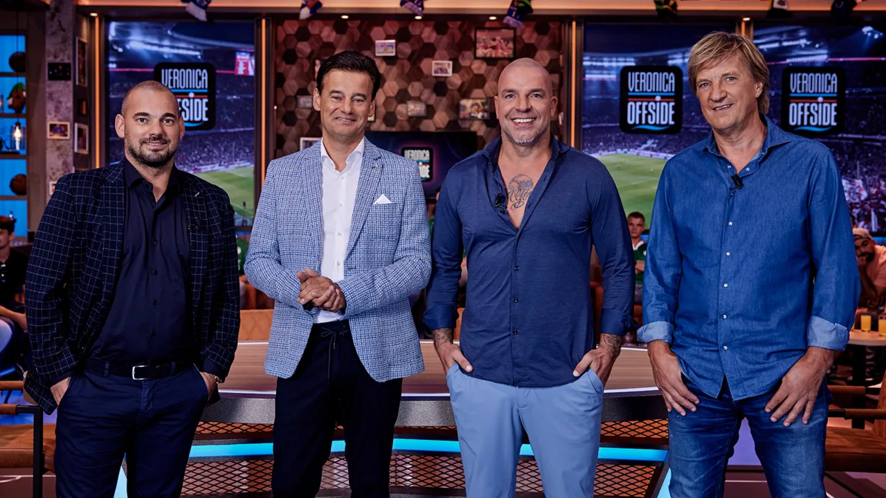 Wesley Sneijder, Wim Kieft en Andy van der Meijde maandag bij Veronica Offside