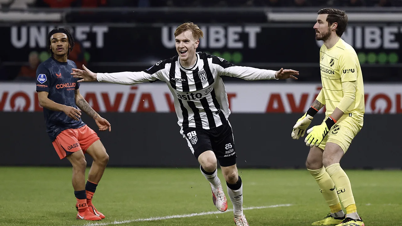 Heracles Almelo ten koste van FC Utrecht naar halve finale KNVB-beker