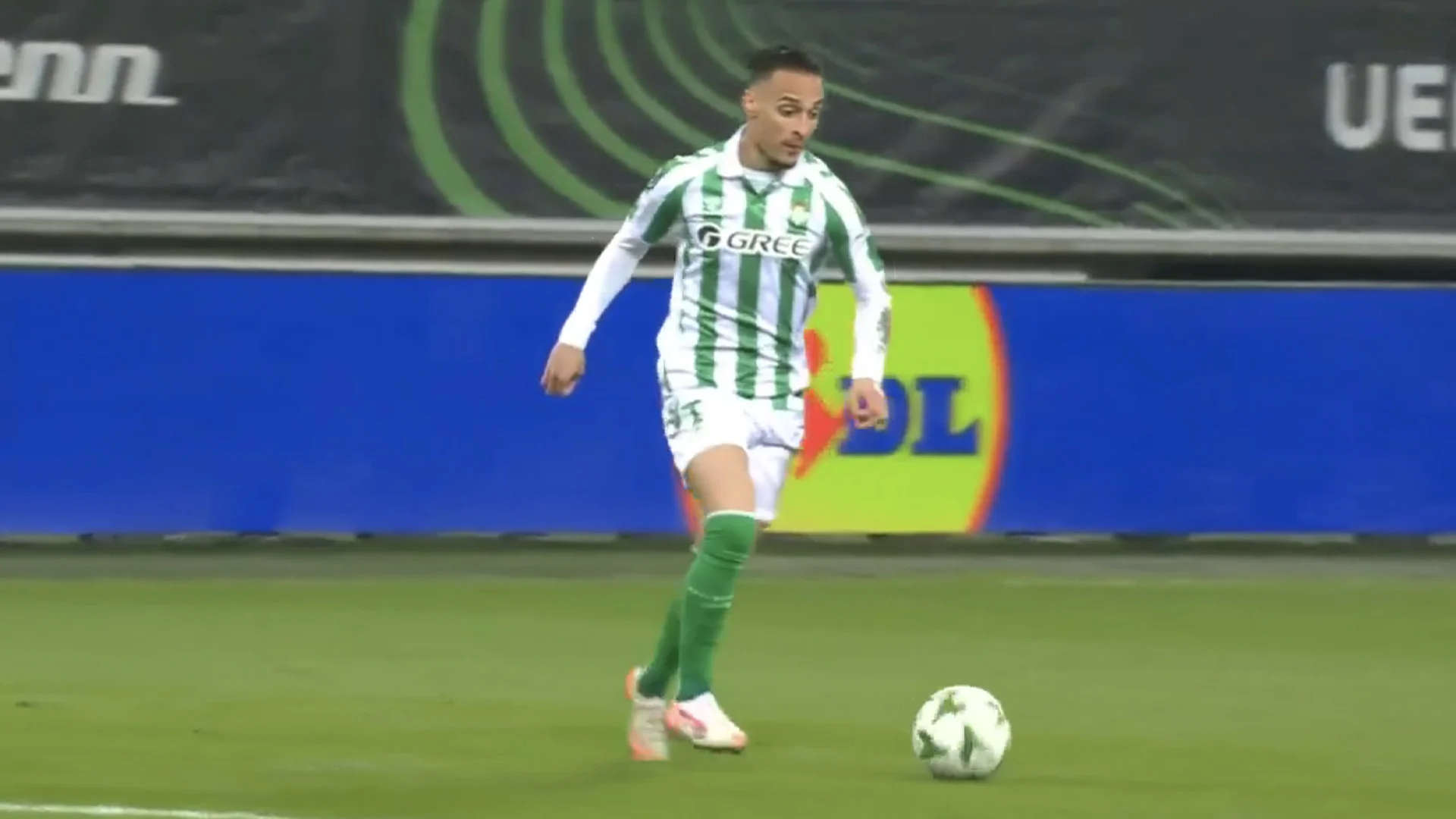Video: Antony heeft het op zijn heupen en is opnieuw trefzeker voor Real Betis