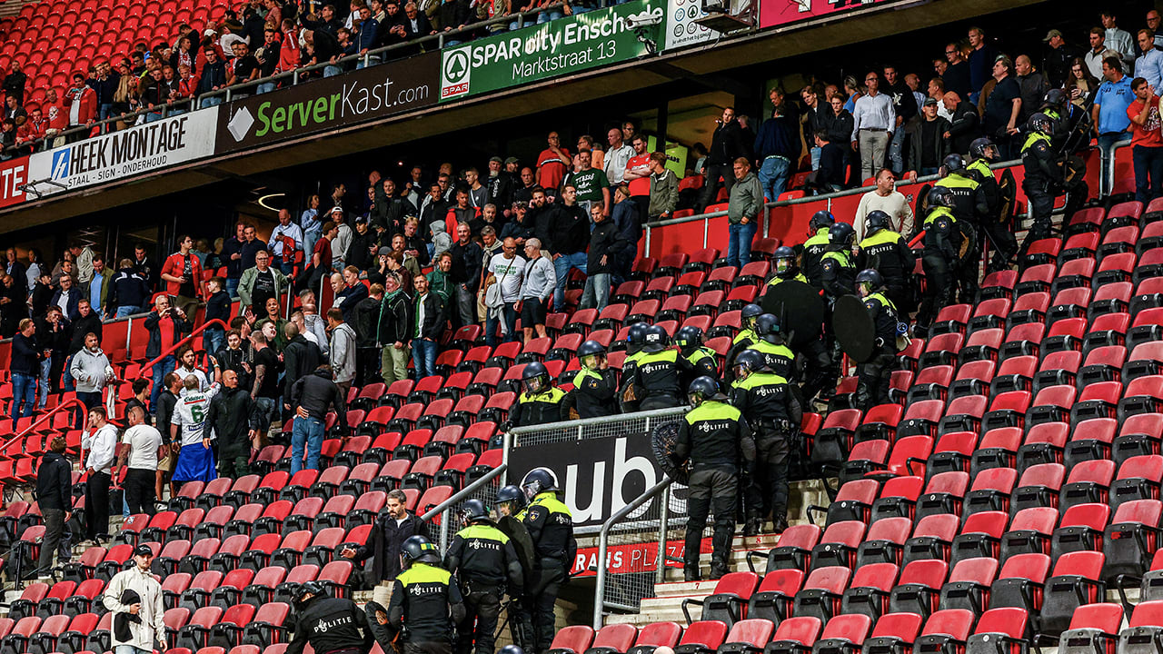 FC Twente neemt na rellen in Enschede geen fans mee naar uitduel met Hammarby IF