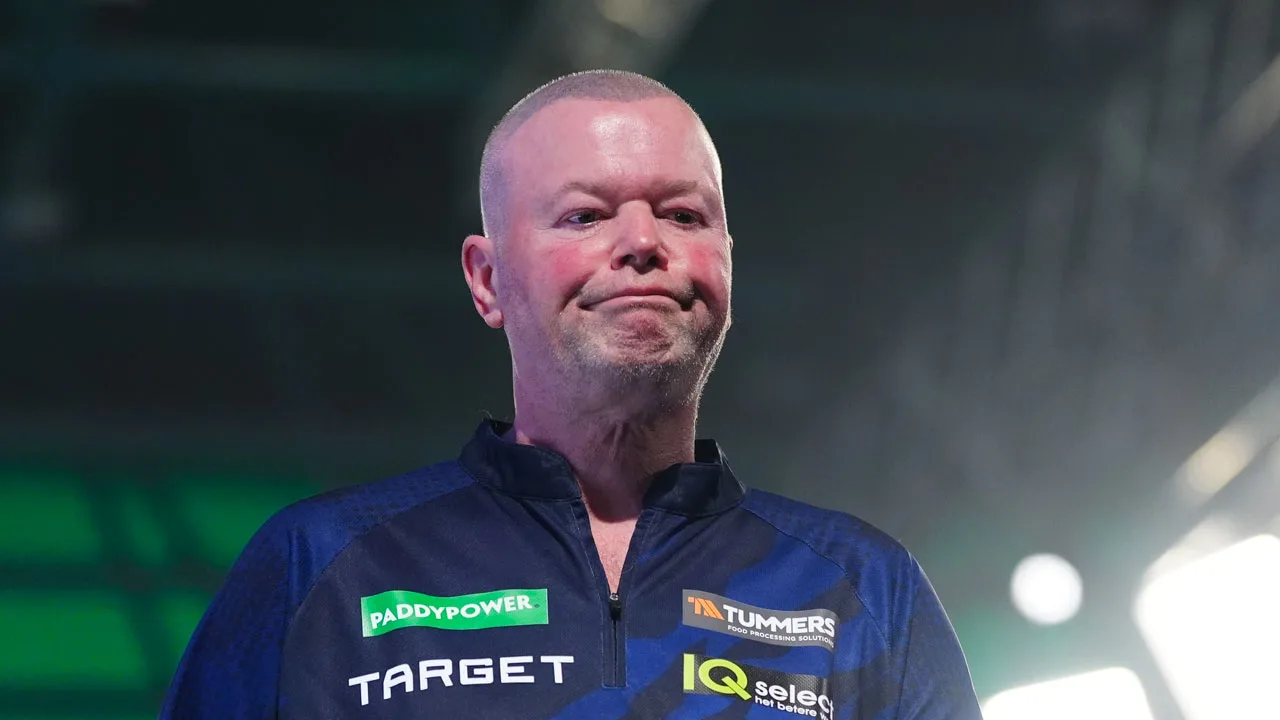 Raymond van Barneveld uitgeschakeld in eerste ronde van WK darts