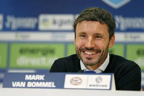 Complimenten Van Bommel voor geduldig PSV
