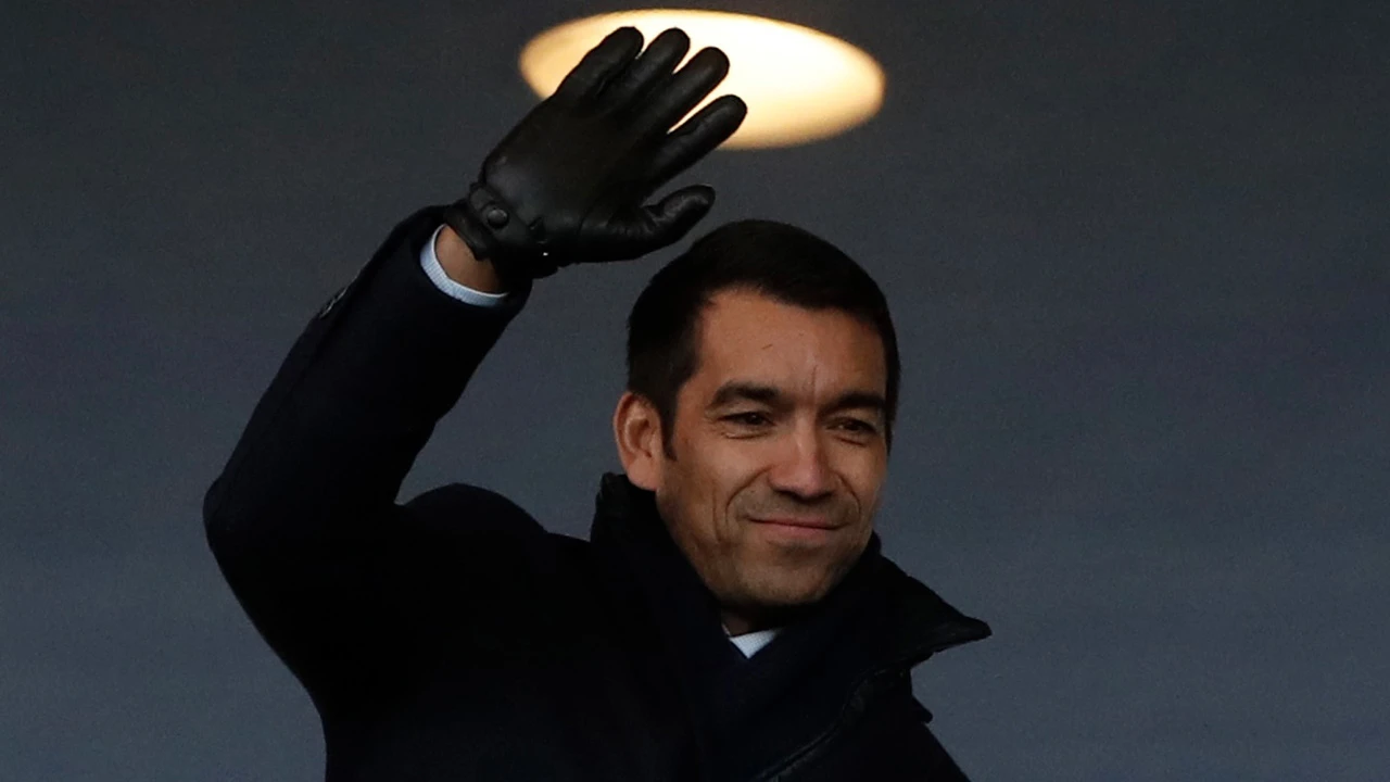 Van Bronckhorst wil Rangers zelfde succes als Feyenoord brengen