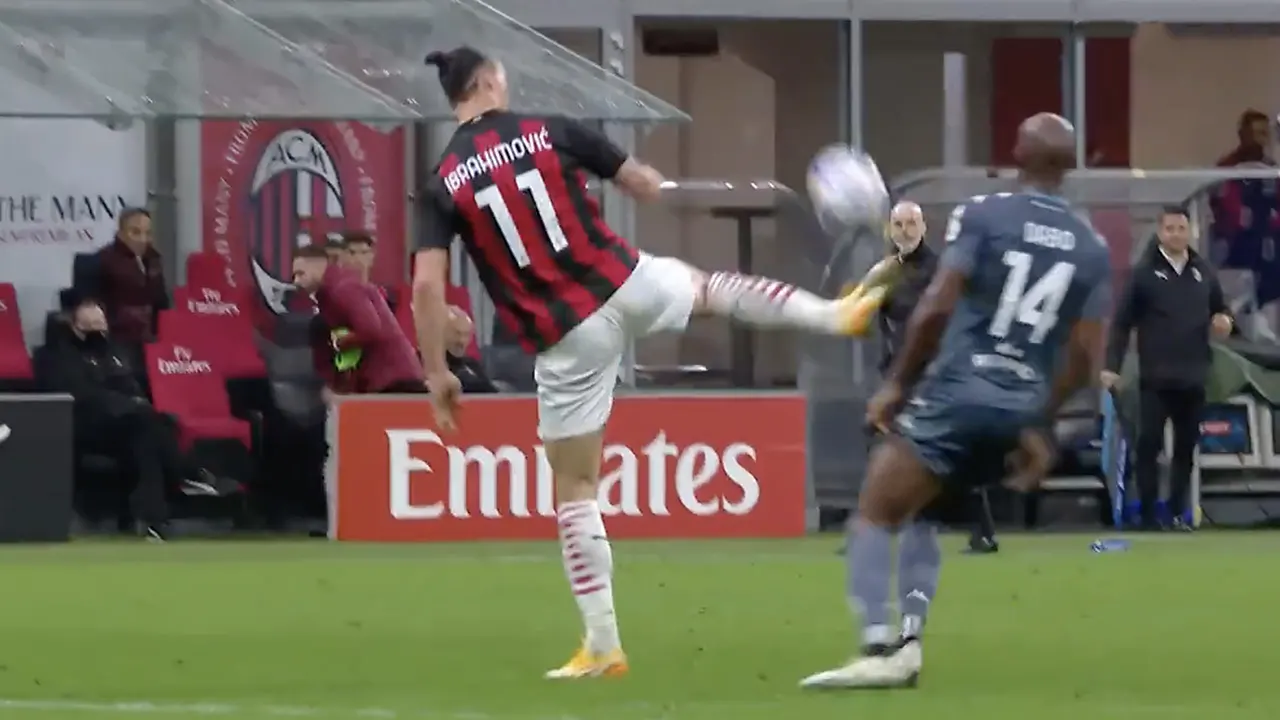VIDEO: Zlatan Ibrahimovic geeft briljant balletje met zijn hak