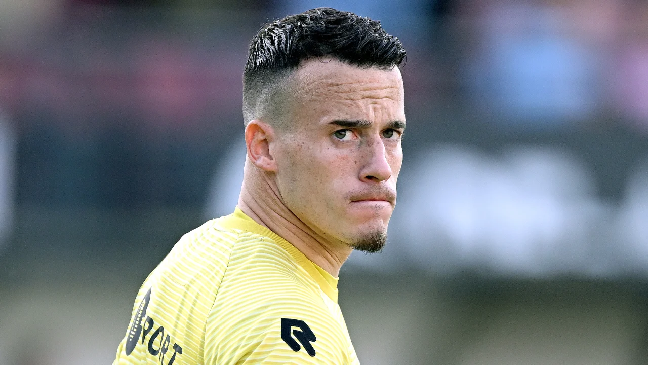 FC Groningen-doelman Etiënne Vaessen: 'We gaan er alles aan doen om het Ajax lastig te maken'