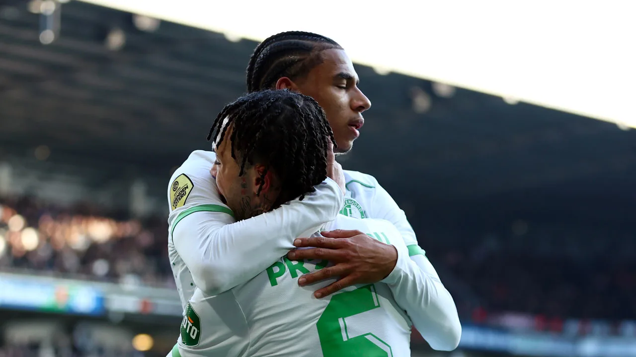 Feyenoord wint moeiteloos bij dolend Heracles Almelo