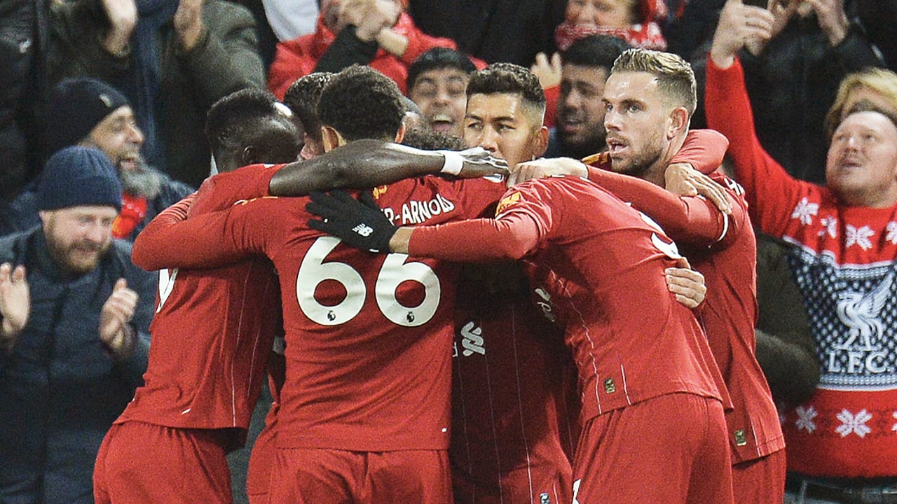 Efficiënt Liverpool zet City met 3-1 te kijk