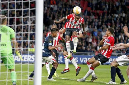 Bergwijn wacht rustig op plek in Oranje