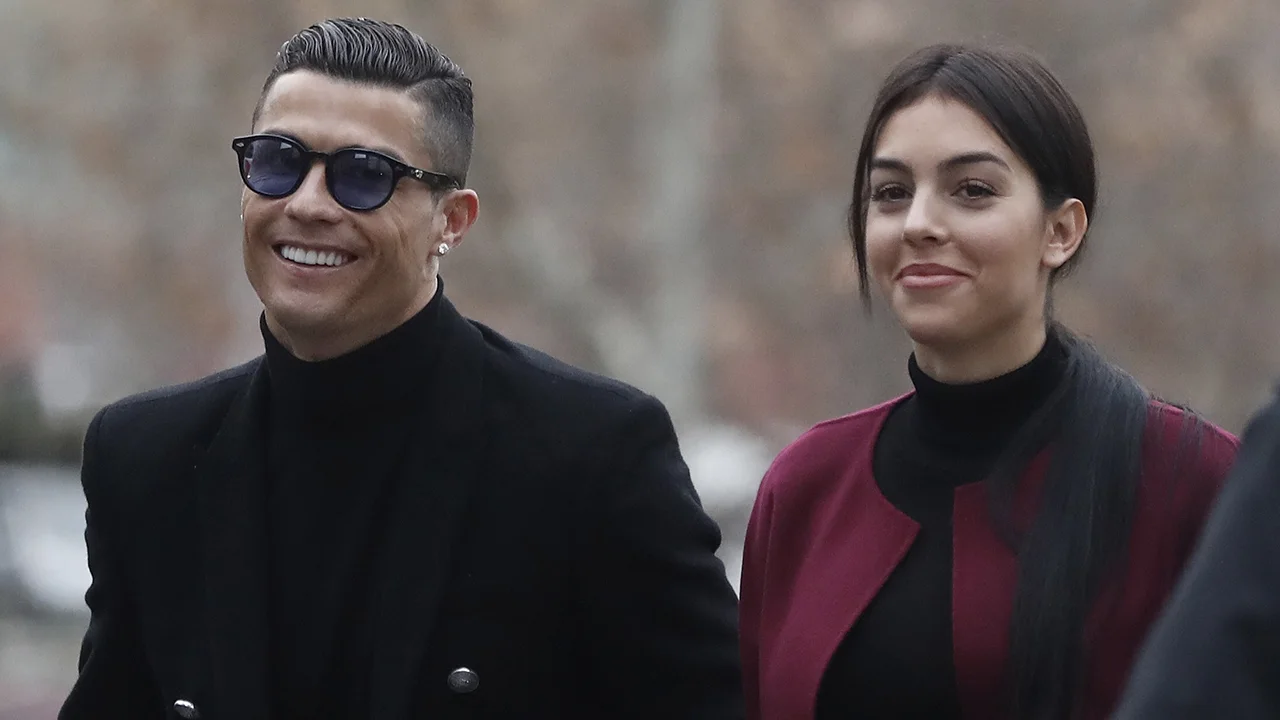 Ronaldo akkoord met boete van 19 miljoen en celstraf