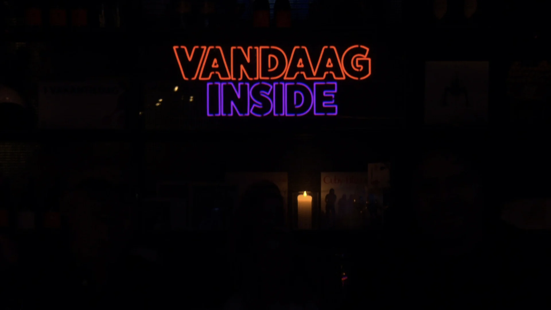 Consternatie bij Vandaag Inside: licht valt plotseling uit in de studio