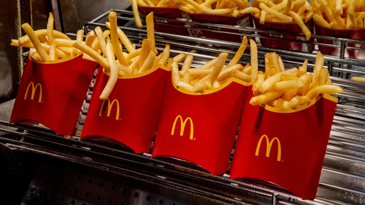 Wetenschappelijk bureau van CDA oppert leeftijdsgrens voor fastfood