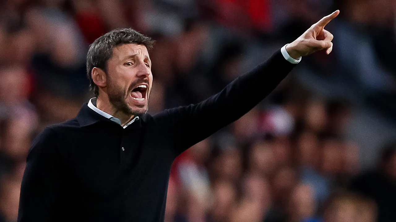Van Bommel verlangt meer concentratie bij PSV