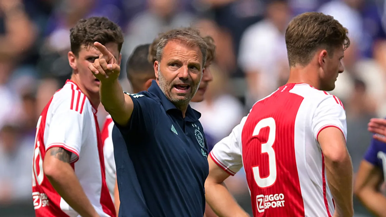 Steijn: 'Ik wil af van het reageren wat je vorig jaar ook veel bij de ploeg zag'
