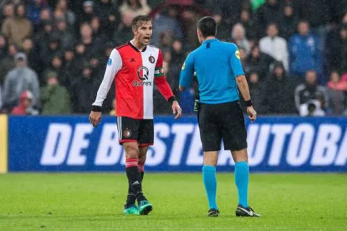 Van Persie en Letschert leggen ruzie bij